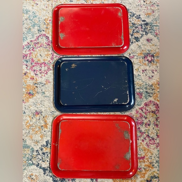 Vintage Lot Of 3 Tin Metal Floral Decorated Serving Trays Retro Kitchen - Picture 5 of 5